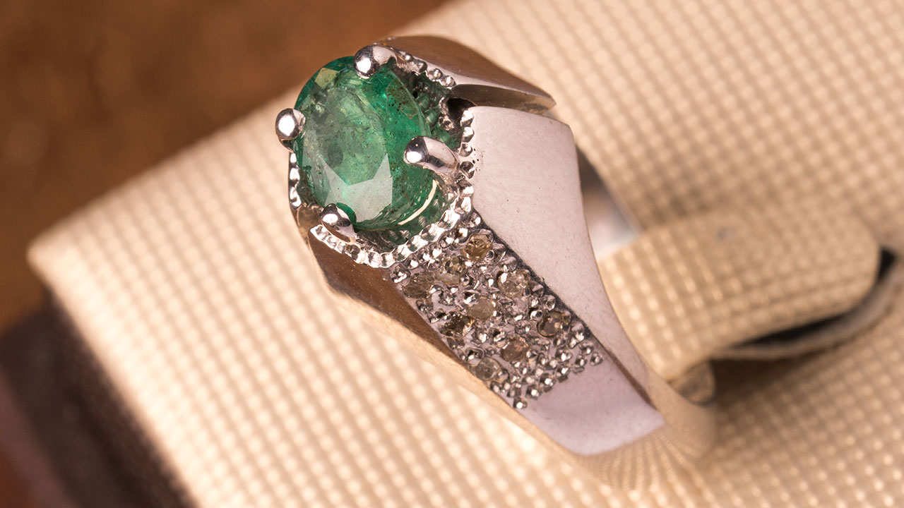 تاریخچه سنگ زمرد