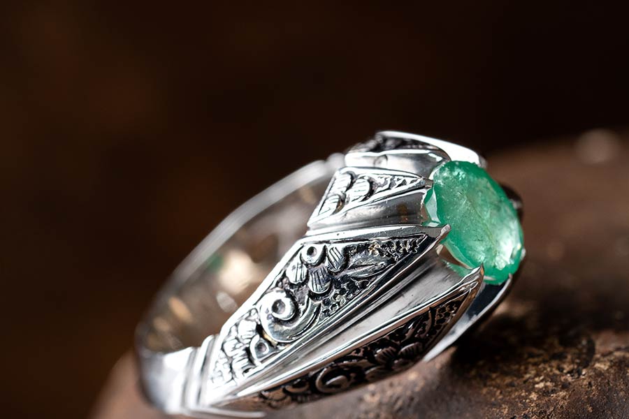 انگشتر زمرد کوهسار