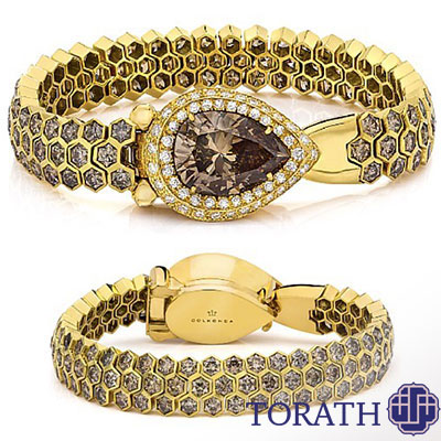 سفری که الماس پیموده تا به عنوان بخشی ضروری از فرهنگ بسیاری از کشورها شود، نباید نادیده گرفت.