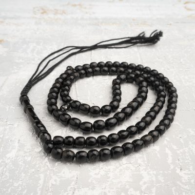 یسر شما را از بدبختی محافظت کرده و تواناییتان را برای سرمایهگذاری در مواقع حساس تقویت میکند.