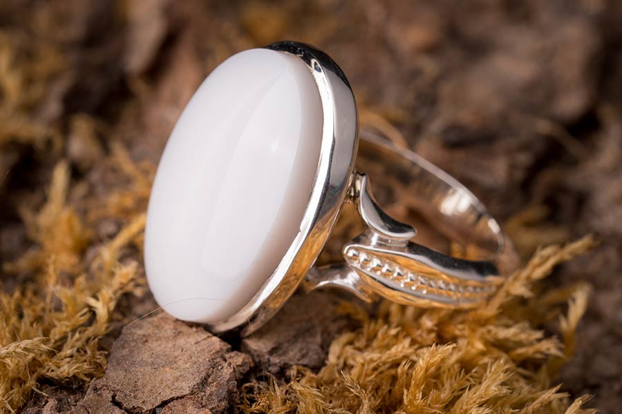 انگشتر عقیق سفید دریاچه ارومیه