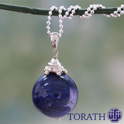 میزان و شکل ناخالصی‌های موجود در بافت سنگ، در میزان قیمت لاجورد مؤثر است.