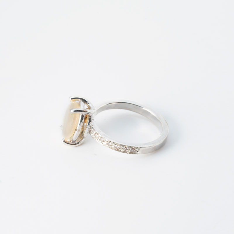 خاتم أوبال أوبِرت