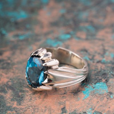 انگشتر توپاز زمان