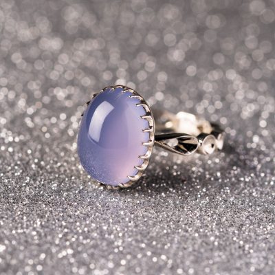 عقیق کبود گشایشدهنده روزی و دفع بلایا