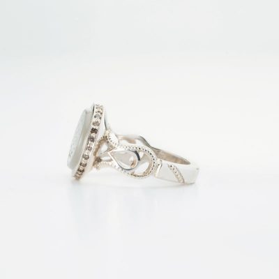 رکاب دستساز نقره، مدل صفوی با طرح دور مخراج (هنر استاد اسکندری) به همراه 29 عدد الماس اصل