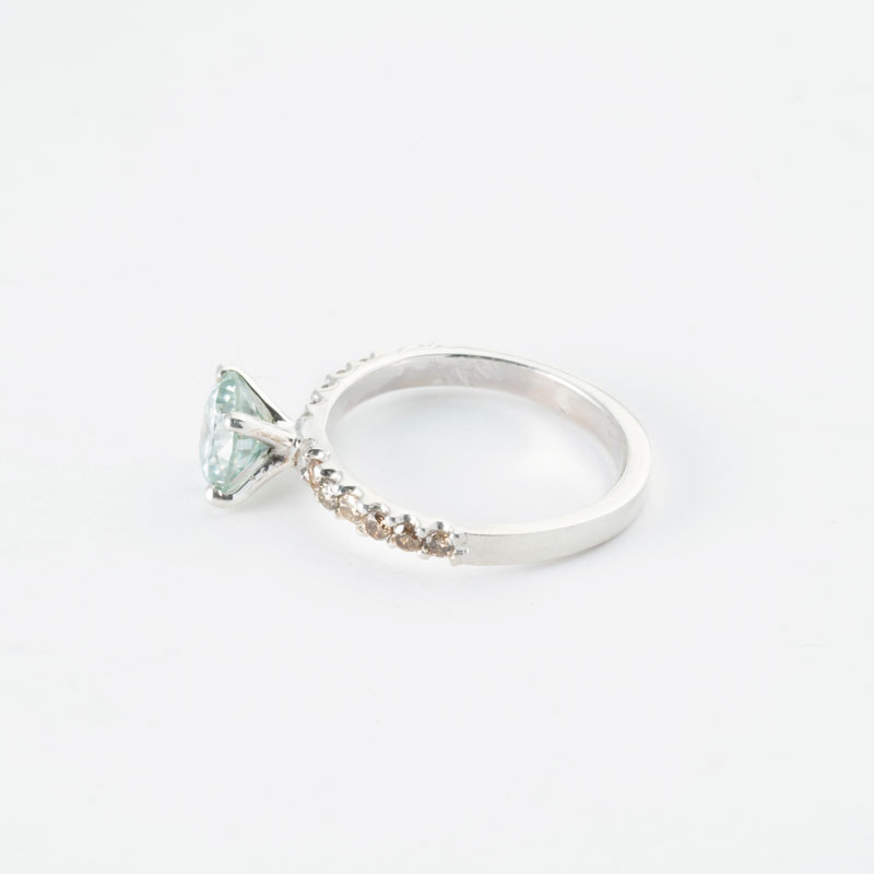 رکاب دستساز نقره، مدل چهارچنگ با طرح سولیتر (هنر خانم طاهری) با 12 عدد الماس اصل