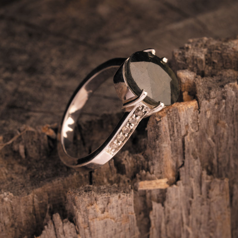 انگشتر یاقوت الیمالات