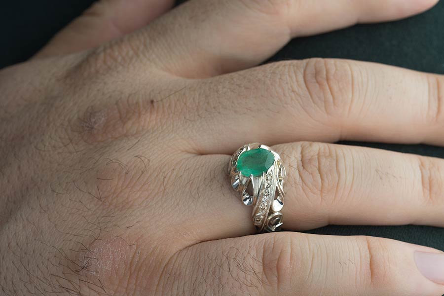 انگشتر زمرد ترکمن صحرا