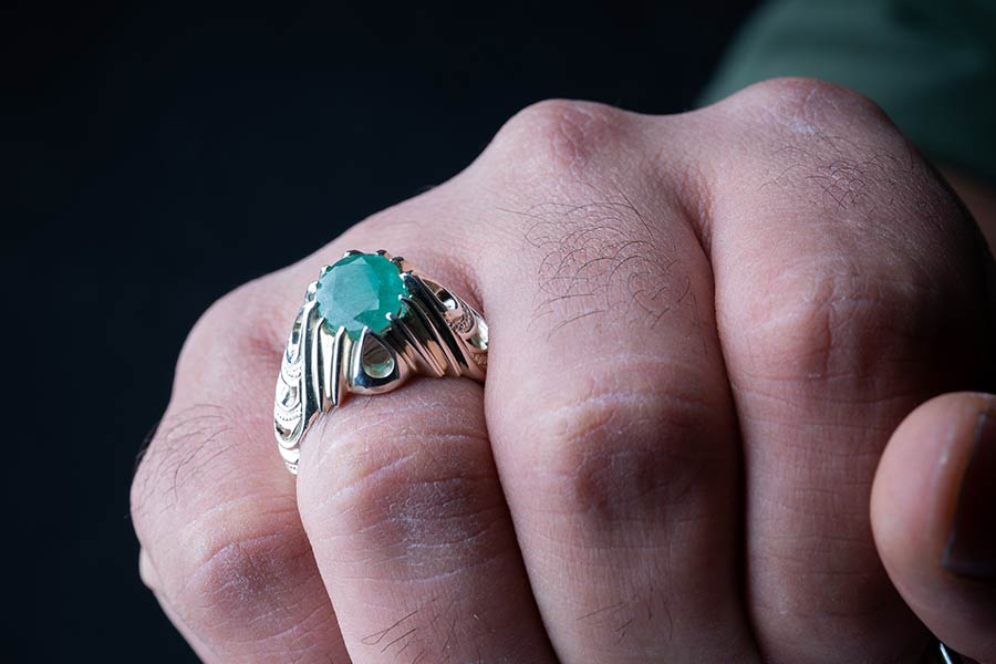 انگشتر زمرد داریان