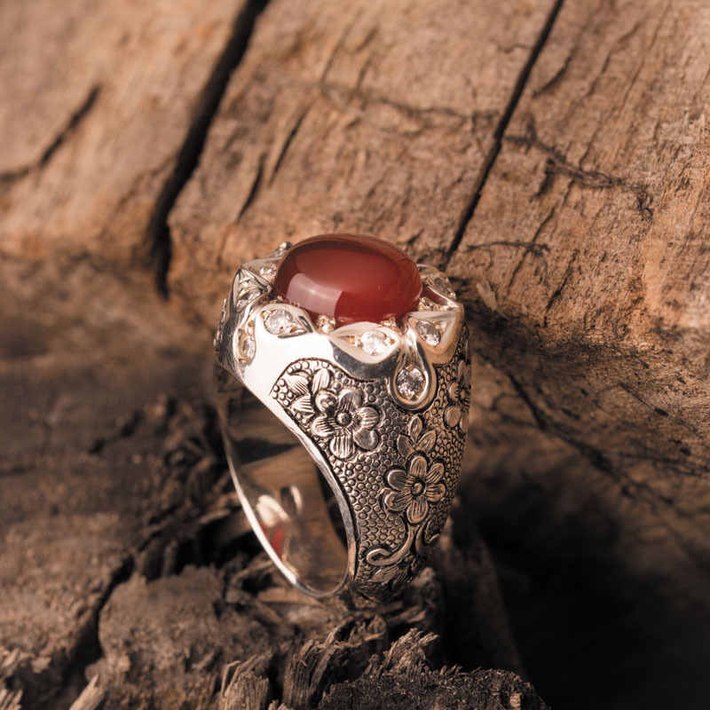 انگشتر عقیق کلاهدوزها