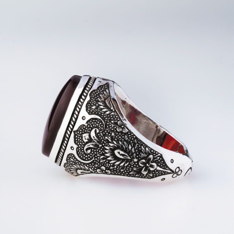 رکاب دستساز نقره، مدل فیلی با طرح قلمزنی (هنر استاد علیزاده)