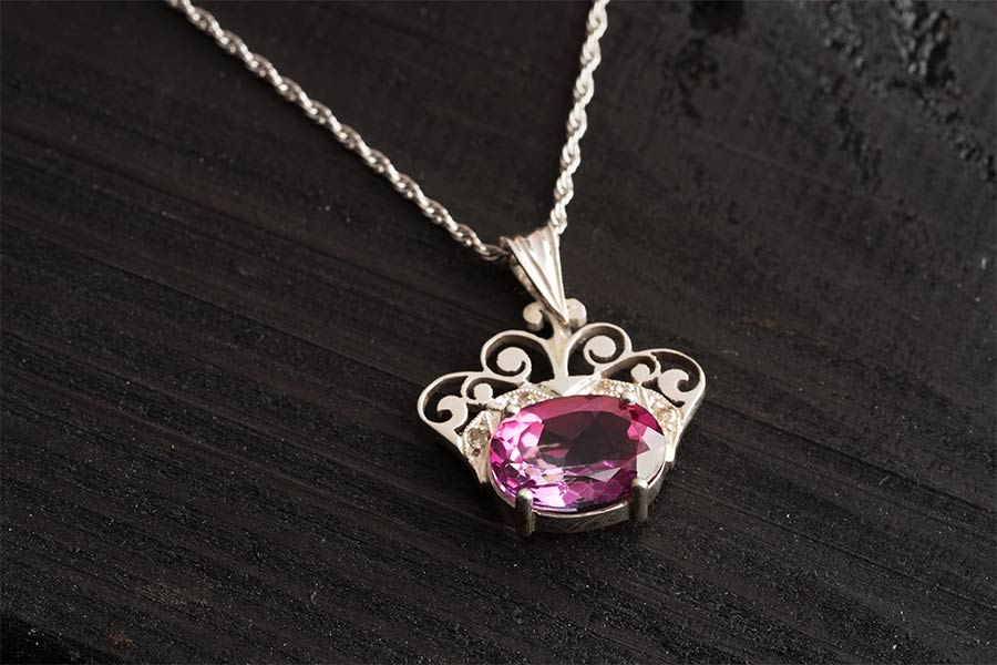 آویز توپاز زینت الملوک