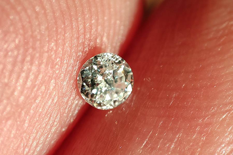 الماس، نمادی از زیبایی، عشق و ثروت