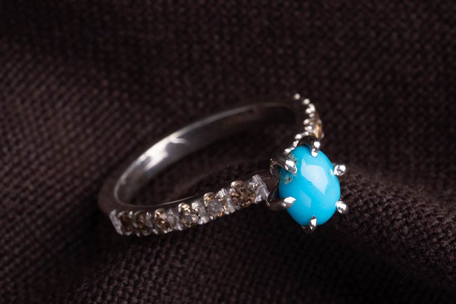 انگشتر بنو، مزین به نگین فیروزه آبی آسمانی عمیق