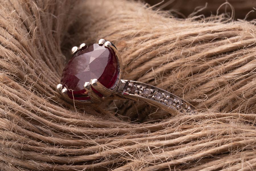 انگشتر یاقوت زنانه  آتوسا