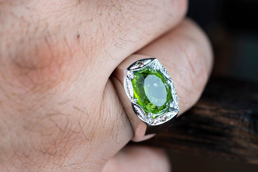 زبرجد، قطعهای از طراوت طبیعت در زندگی شما است.