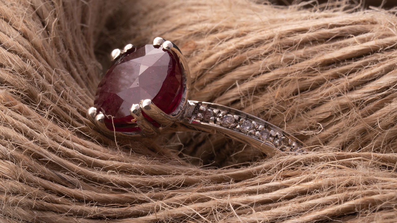 تشخیص یاقوت اصل