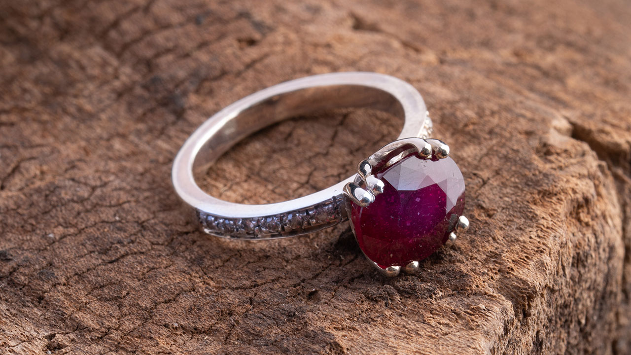 سنگ ماه تولد تیر