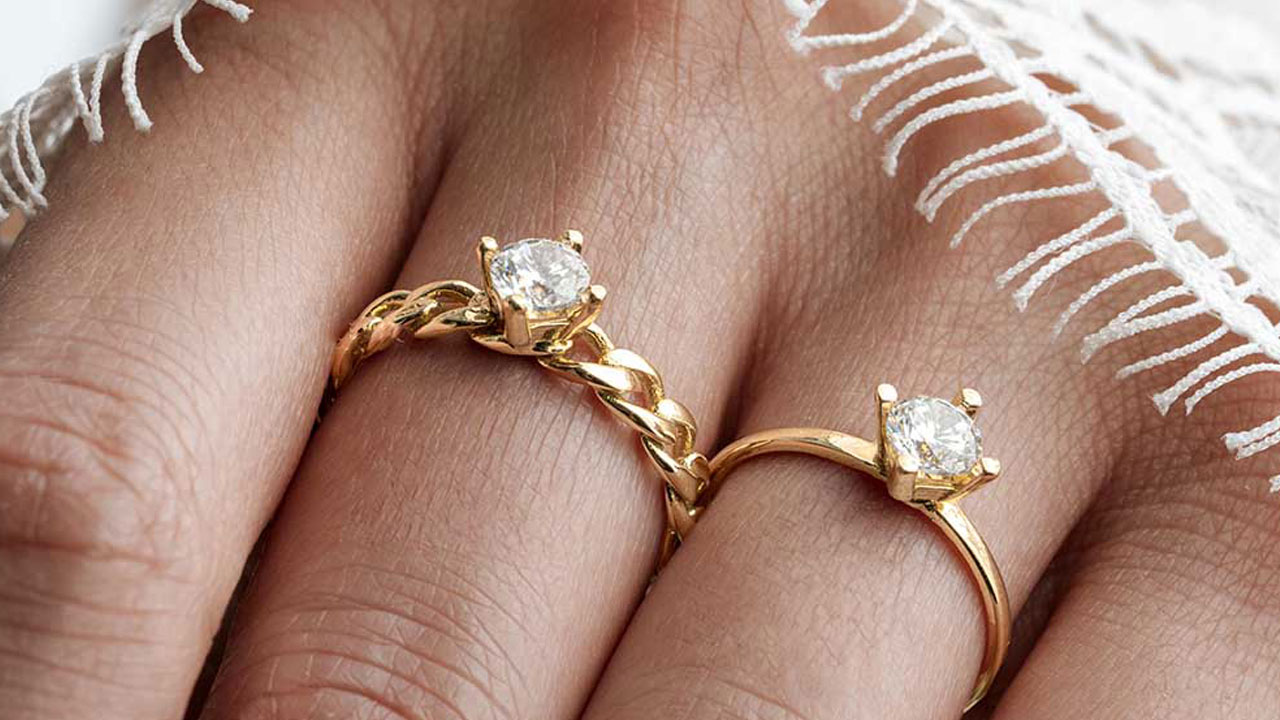 سنگ ماه تولد فروردین