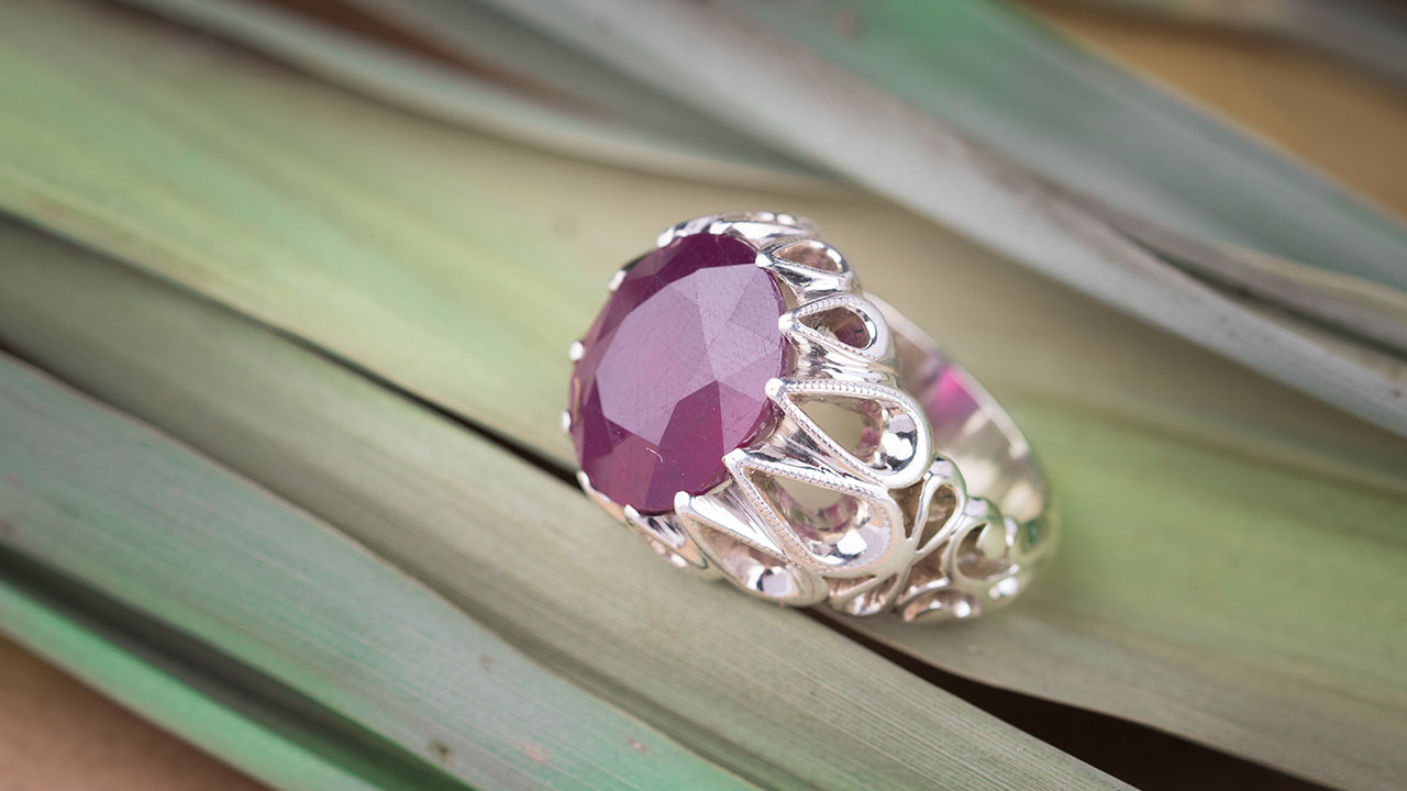 گران ترین انگشتر یاقوت سرخ