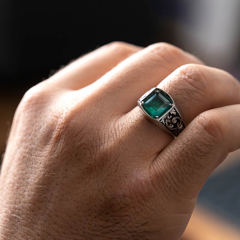 خاتم زمرد گلستان